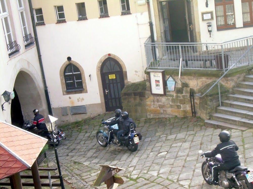 Burg Hohnstein Hotel Exterior foto